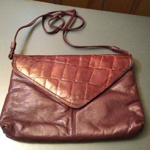 Leather & Alligator China Handbag Purse vintage Preowned